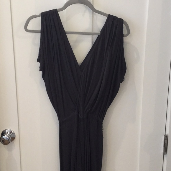 Remain Dress - Picture 1 of 6